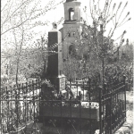 Памятник на могиле И.И. Крылова (1860-1936). Фото 1960-х годов