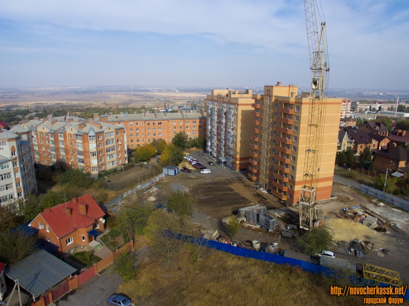 Новочеркасск: Строительство домов по адресу Цимлянский переулок, 1Б и 1Г