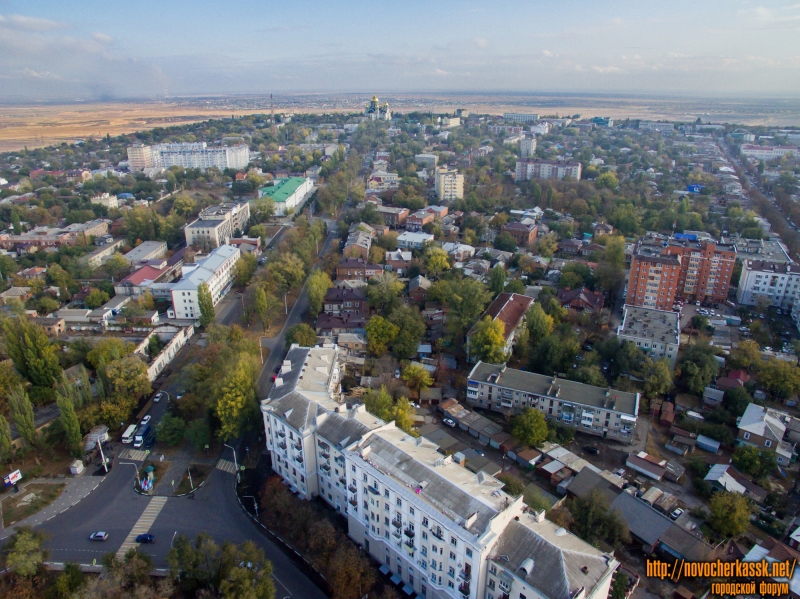 Новочеркасск: Вид на центральную часть города с площади Троицкой