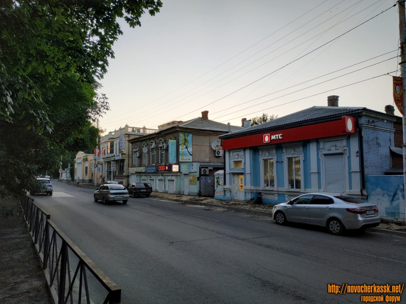Новочеркасск: Проспект Баклановский, 68, 70