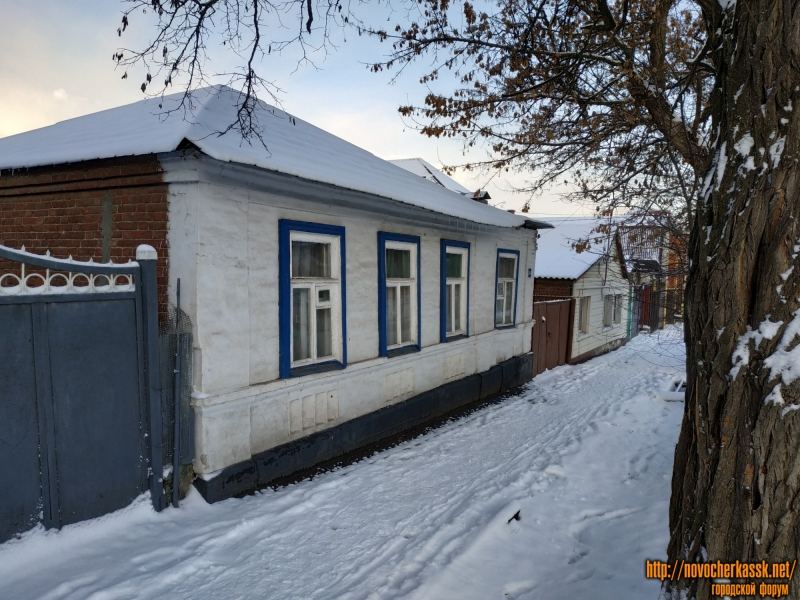 Новочеркасск: Улица Будённовская, 64