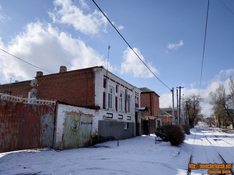Новочеркасск: Улица Щорса, 39
