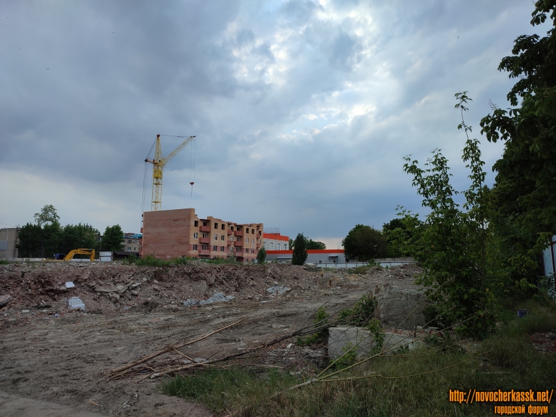 Новочеркасск: Строительство дома по ул. 26 Бакинских комиссаров, 3А