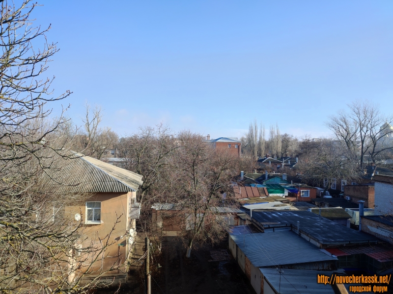 Новочеркасск: Вид из дома по адресу Атаманская, 50, на восток
