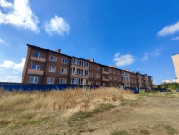 Переулок Рощинский, 26. Многоквартирный трехэтажный жилой дом