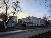 Проспект Ермака между домами 53 и 55