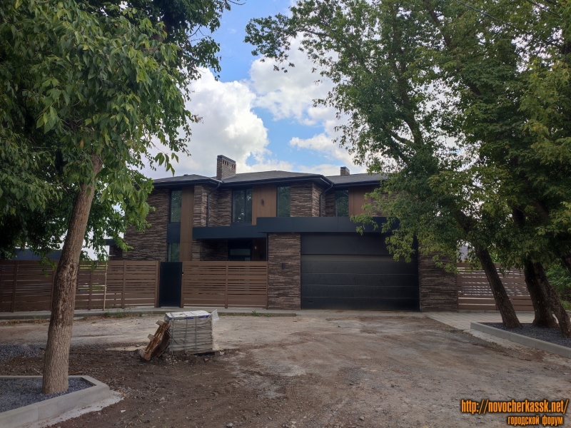 Новочеркасск: Переулок Рощинский, 17Е