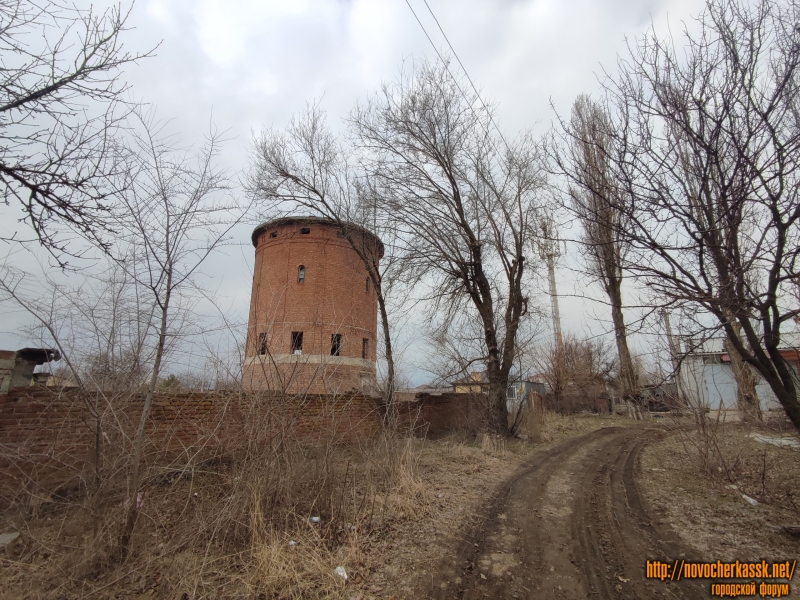 Новочеркасск: Водонапорная башна на улице Магистральной