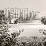 Сквер и фонтан на площади Революции, 1954 год