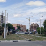 Вид на улицу 26 Бакинских комиссаров через пл. Юбилейную