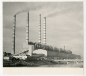 Новочеркасская ГРЭС в 1983 году. Вид со стороны канала