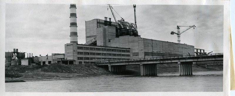 Новочеркасск: Общий вид строительства Новочеркасской ГРЭС. 1964 год