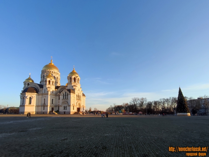 Новочеркасск: Соборная площадь 1 января 2024 года