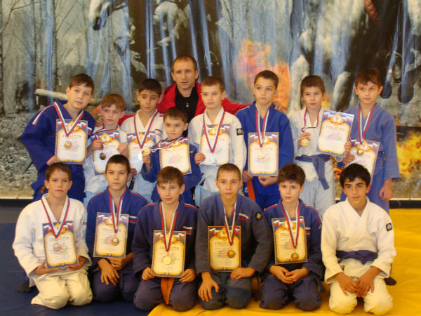 Воспитанники спортшколы Спартак, Новочеркасск. Турнир в Ейске 9 ноября