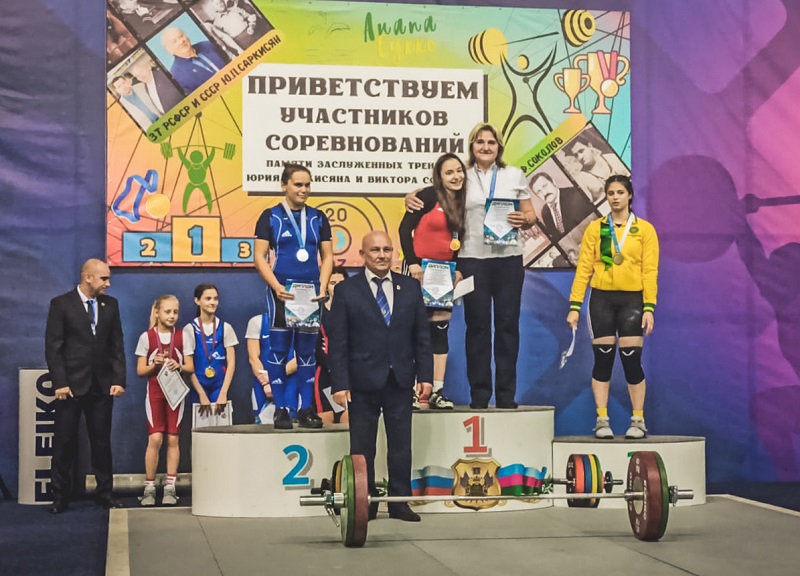 Соревнования по штанге