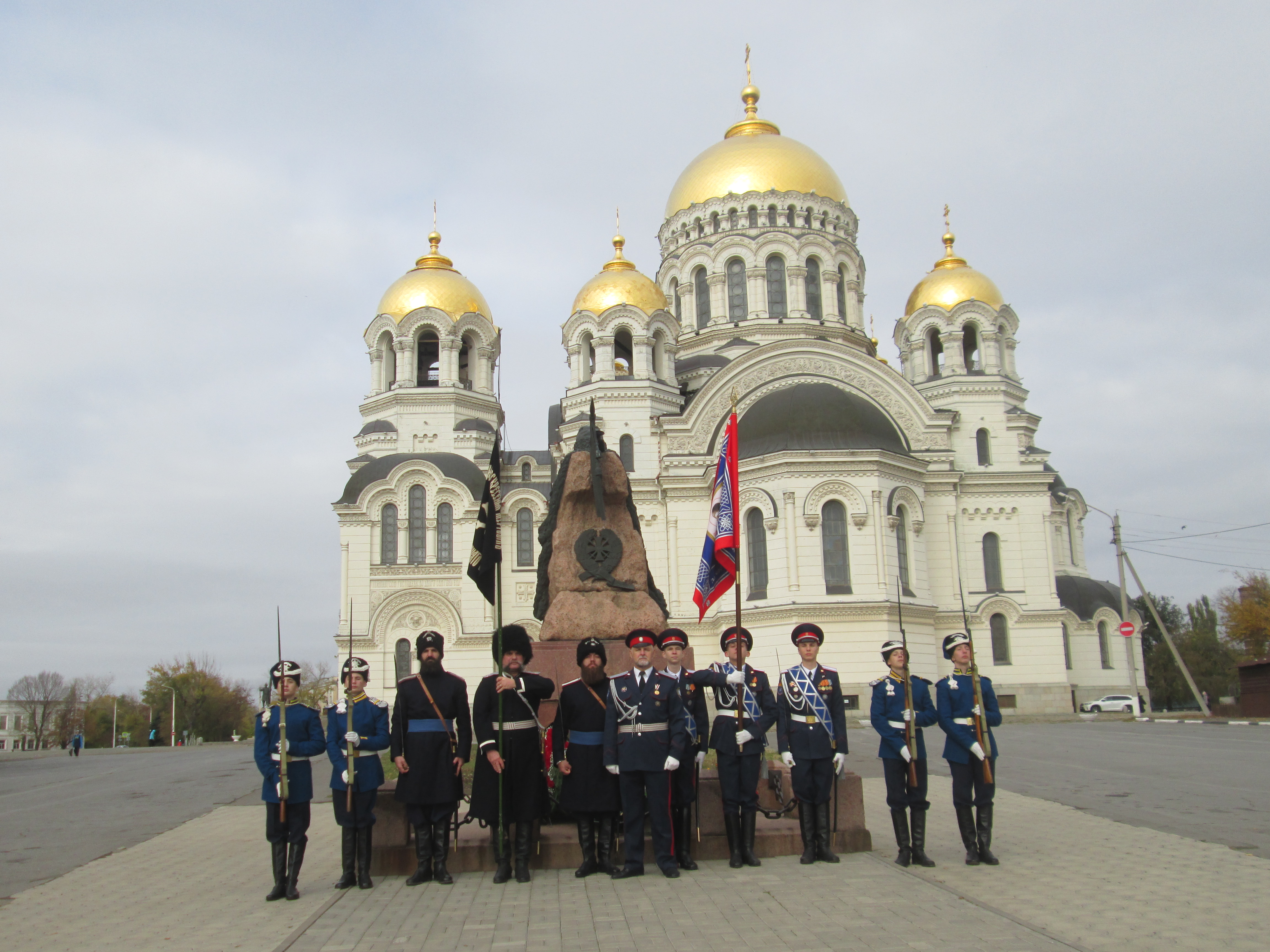 Новочеркасск соборная площадь